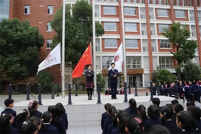 开元体育官网苏州外国语学校国际高中课程、家长评价、2025学费及入学考试科目(图2)