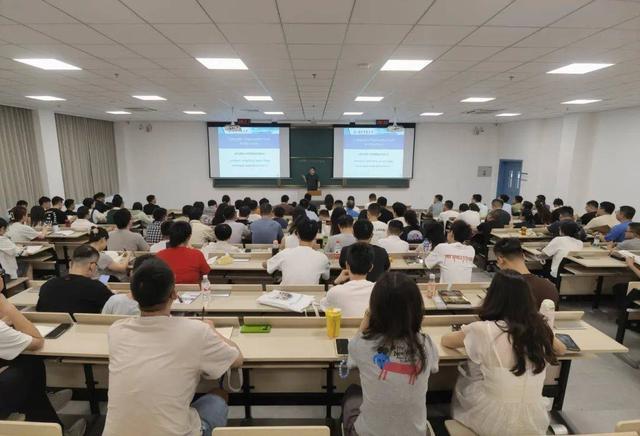 开元体育航空工业计算所“学习强基 启航新篇”计算机基础课程专项培训班开班(图8)